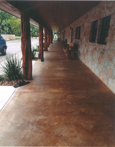 Before Commercial Walkway San Antonio Tx
Before and After
SUNDEK San Antonio
