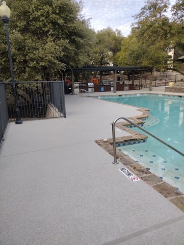 Hospitality - Hotels & Motels
Hospitality - Hotel and Motel
SUNDEK San Antonio

